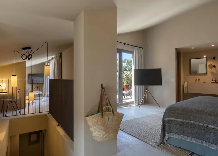 Auli Luxury Retreat - Adults Only Hotel