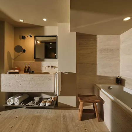 Отель Auli Luxury Retreat - Adults Only