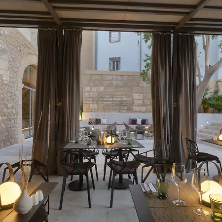 Auli Luxury Retreat - Adults Only Hotel 5*